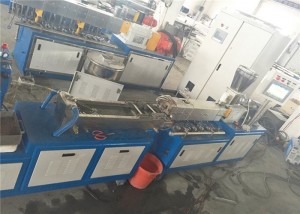 Abrasion Resistant Lab Twin Screw Extruder W6Mo5Cr4V2 Screw Material 5.5kw