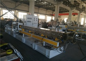2000kg/H I-Calcium Carbonate High Filler Masterbatch Machine Eyenziwe Ngokwezifiso Iwaranti Yonyaka owodwa
