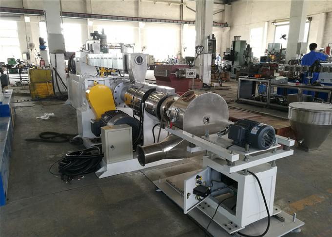 Mesin Pelletizing PVC profesional 62.4mm / 150mm Diameter Sekrup Ngirit Daya