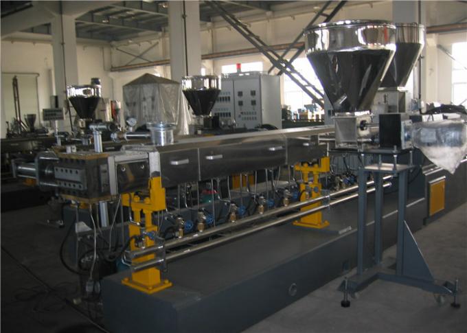Цветна мастербач за производство на пелети Двушнеков екструдер Машина за рязане на водни нишки