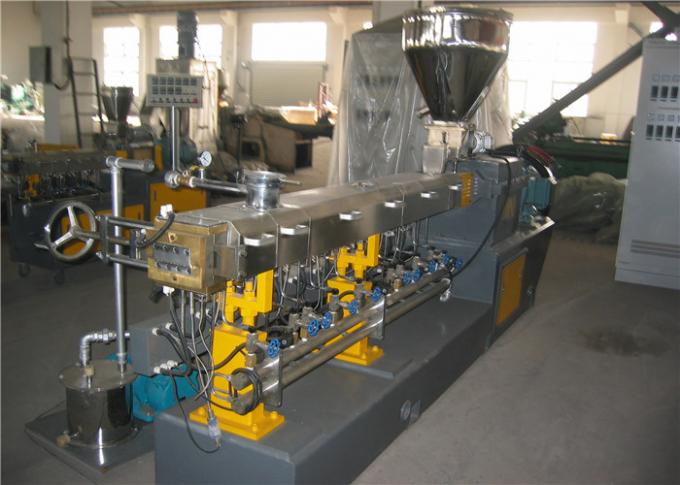 Warna Masterbatch Nyieun Pellet Twin Screw Extruder Mesin Cai Strand Motong