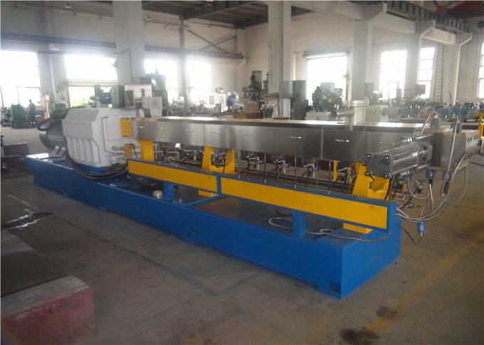 600kg/H PE PP PVC WPC Extruder Machine Atọ nke ikuku jụrụ anwụ anwụ ihu ịkpụ ụzọ