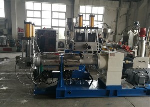 Single - វីសតែមួយដំណាក់កាលពីរ Extruder Air Cooling Die Face Cutting Way