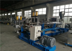 Single - Single Screw Two Stage Extruder Air Cooling Die Face Cutting Way