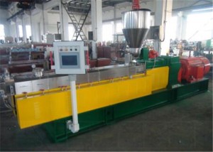 Bealach Gearradh Snáithe Uisce Meaisín Pelletizing PVC PID / Cineál Rialaithe PLC