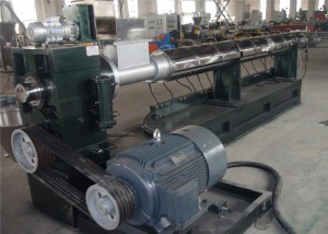 PE PP Masterbatch Single Screw Extruder Machina 900mm Screw Height