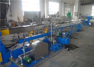 Air Cooling Twin Screw Plastic Extruder, High Speed ​​WPC Extrusion Machine