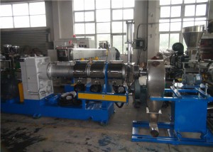 پي وي سي ڪيبل 71mm / 180mm سکرو قطر لاء اعلي ڪارڪردگي ٻه اسٽيج Extruder مشين