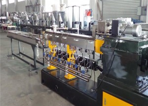 High Torque Plastic Pelletizing Machine, 71mm Diamita Twin Extruder Machine