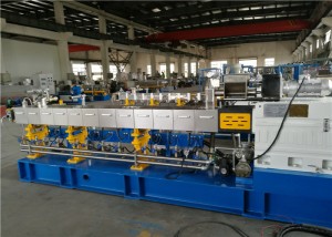 Velkokapacitní peletizační stroj na PVC Chlazení vzduchem Čelní řezání