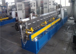 توانائي توانائي ڪاٺ پلاسٽڪ جامع Extrusion مشين هڪ سال وارنٽي