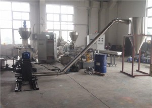 Pellet biodegradabili in PLA Macchina per estrusione di plastica Raffreddamento ad aria Die Face Cutting Way