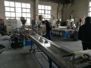 Kab rov tav PE Pelletizing Tshuab, Yas Reprocessing Tshuab 250kw Fais Fab